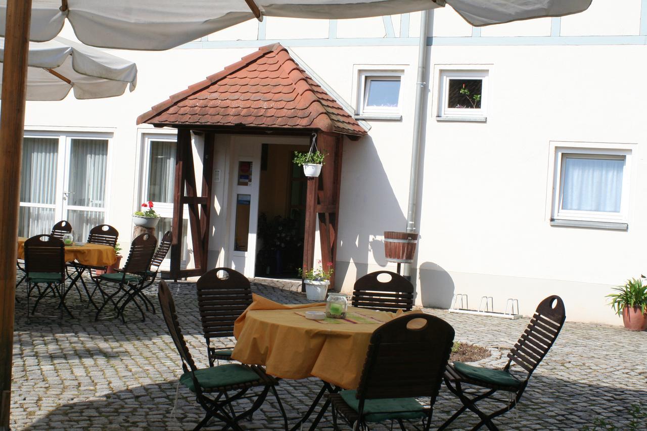 Landhotel "Zum Nicolaner" Grossweitzschen Exterior foto