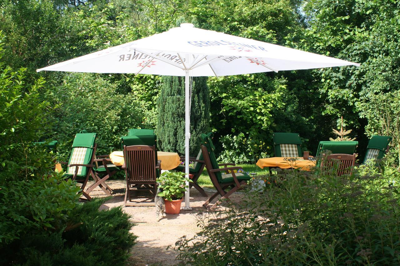 Landhotel "Zum Nicolaner" Grossweitzschen Exterior foto